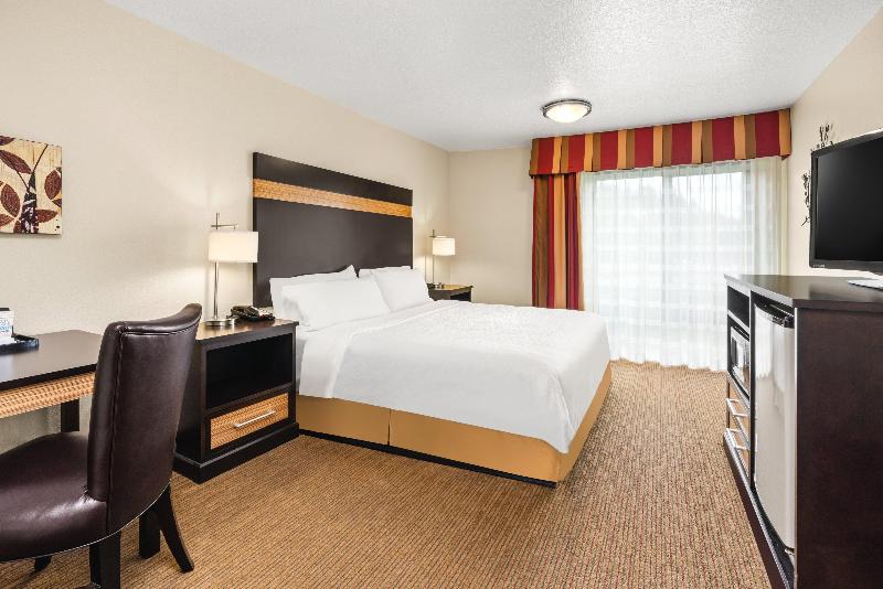 Стандартный Номер Кровать Кинг, Holiday Inn Express Portland Se   Clackamas Area, An Ihg