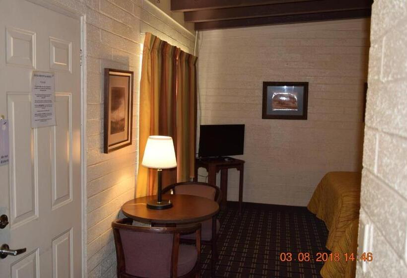 스탠다드 룸 더블 침대 2개, Stanlunds Inn And Suites