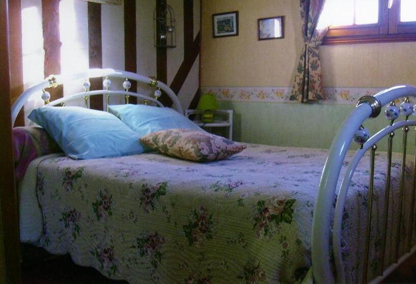 Номер Стандарт, Chambre Chez Corinne