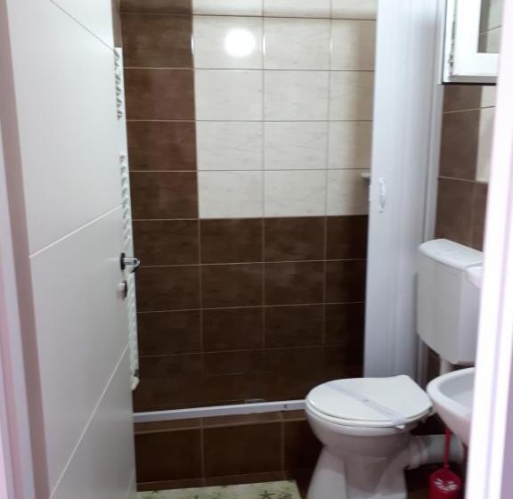 اتاق استاندارد چهار تخته, Casa Mia
