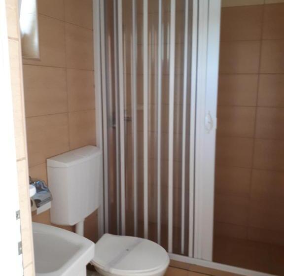 اتاق استاندارد چهار تخته, Casa Mia