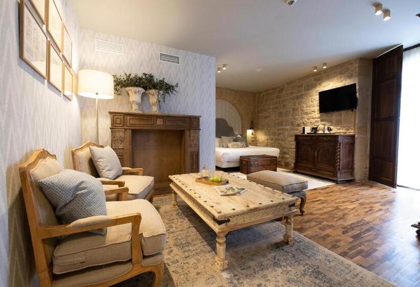 Suite, Cetina Palacio De Los Salcedo