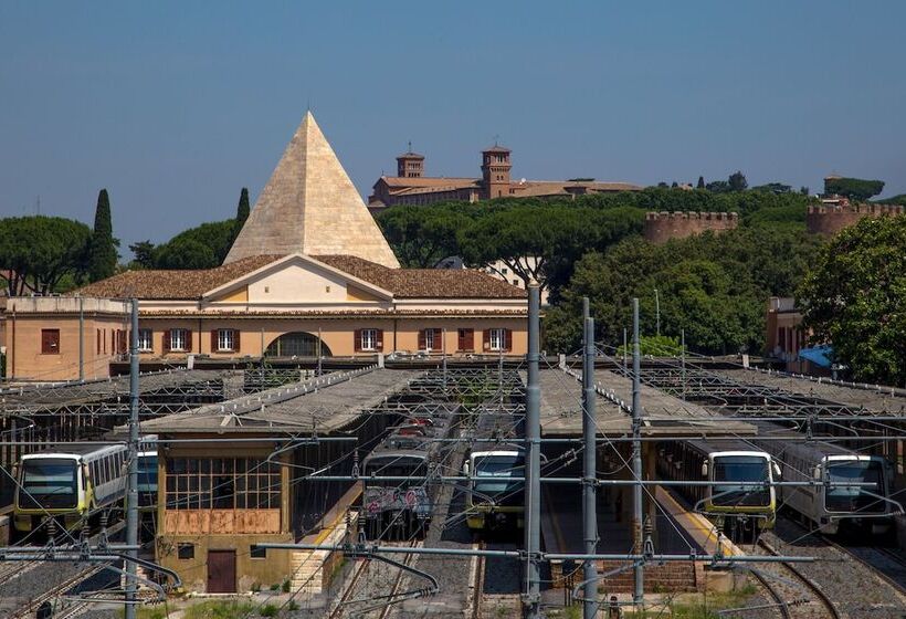 اتاق اکونومی یک تخته, Crossroad