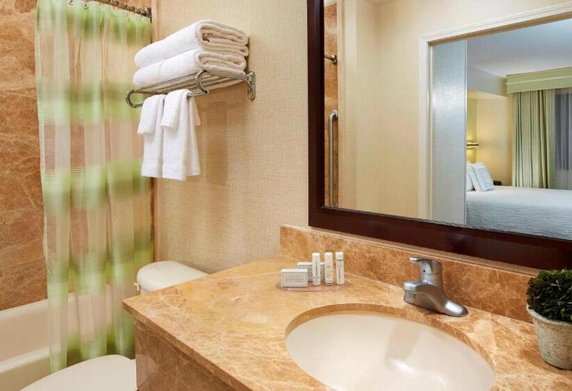 Люкс Адаптированный для Инвалидов, Best Western Hesperia Victorville Suites