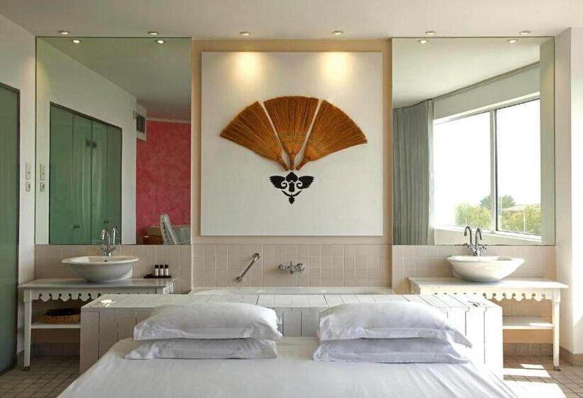 اتاق لوکس, The Marmara Antalya