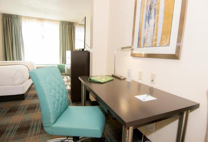 Люкс Deluxe Кровать Кинг, Wingate By Wyndham   Orlando International Airport  Free Hot Breakfast