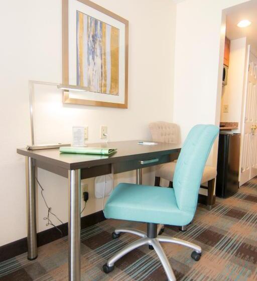 Студия Superior, Wingate By Wyndham   Orlando International Airport  Free Hot Breakfast