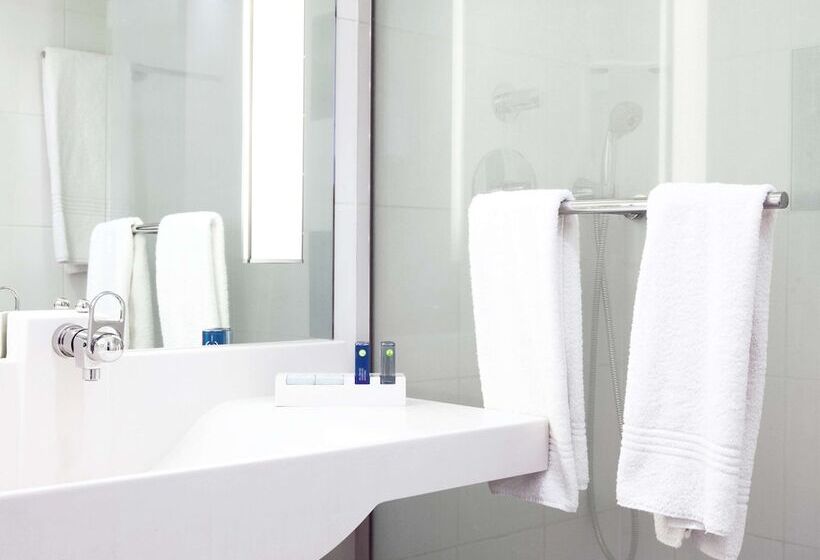 Номер Классика Двуспальная Кровать, Novotel Le Havre Centre Gare