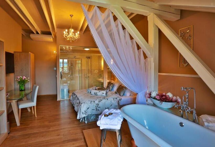 Номер Superior, Romantic Hotel Mlýn Karlstejn