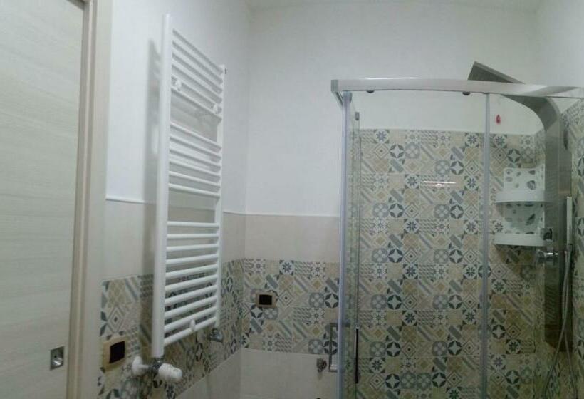 اتاق استاندارد با بالکن, Borgo Sole Luna