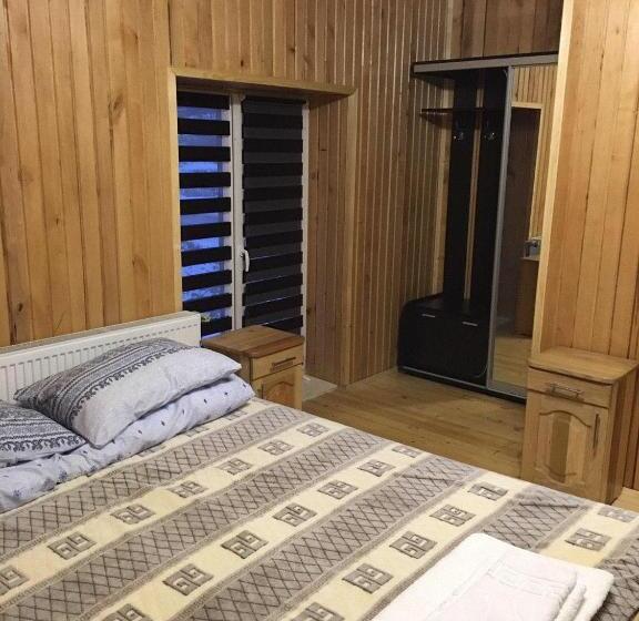 Четырехместный Номер Классик, Lisnyi