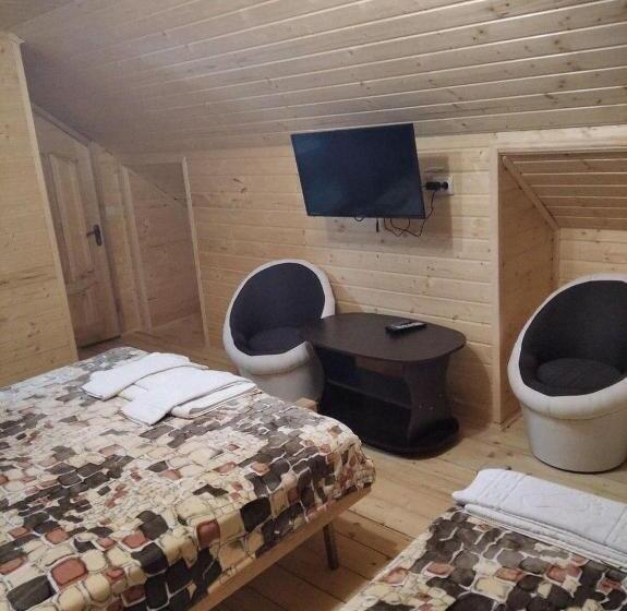 Номер Стандарт Трехместный, Lisnyi
