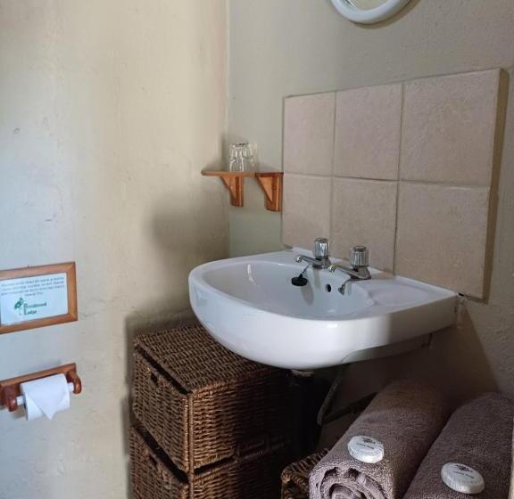 Семейный Номер, Brentwood Lodge