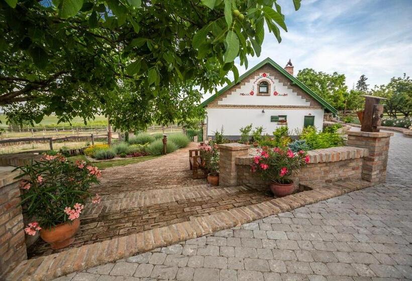 Люкс 2 Спальни, Provence Birtok