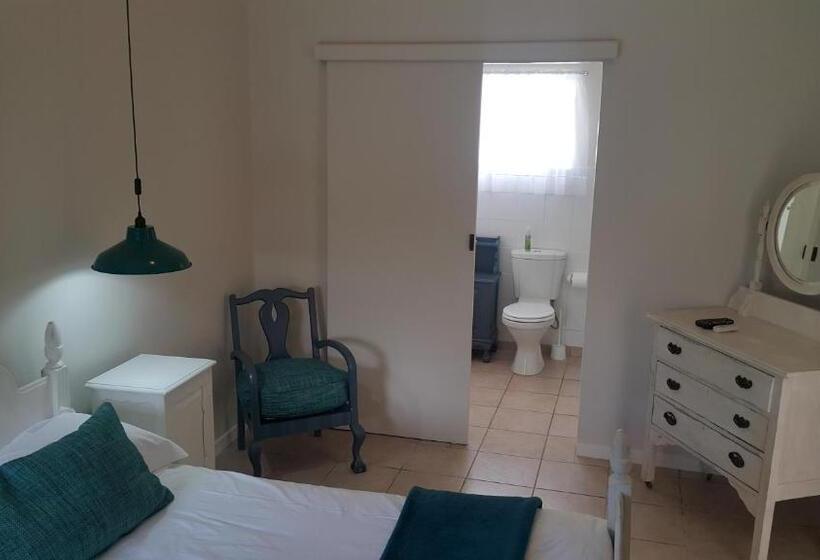 اتاق اکونومی, Innexcellence B&b