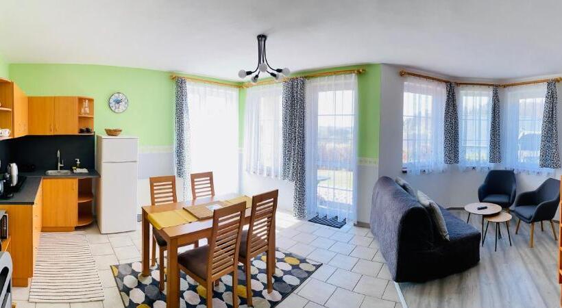 Семейное Студио, Apartmány Na Horce