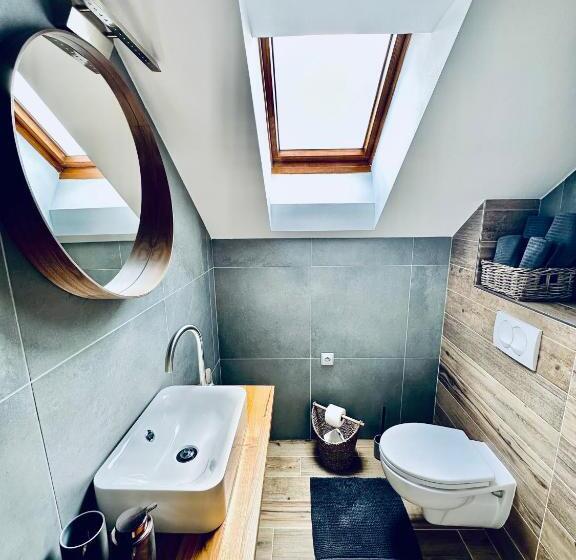 Семейный Номер, Apartmány Na Horce