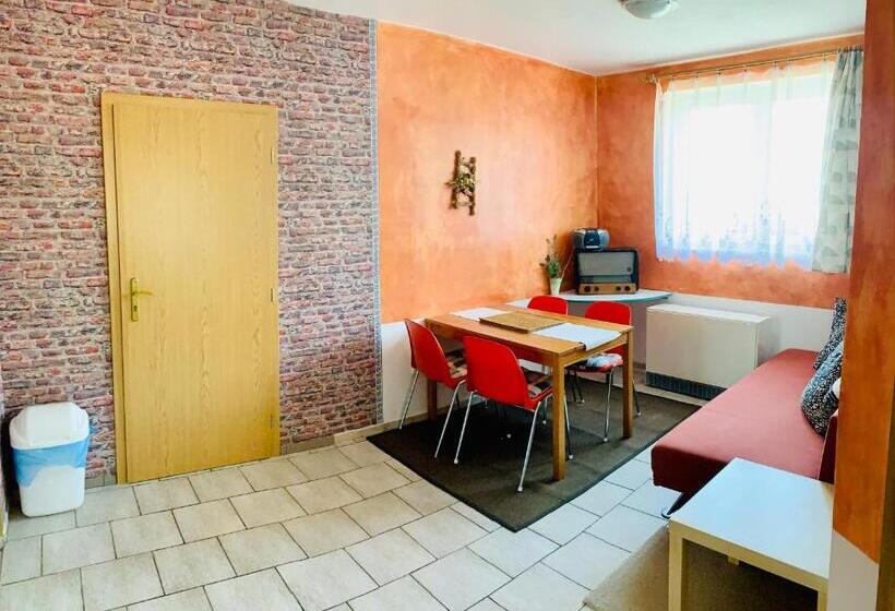 Апартаменты 2 Спальни, Apartmány Na Horce