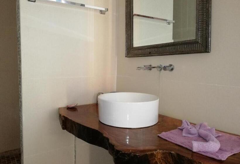 Quarto Estandar com Sacada, Punta Duarte Garden Inn
