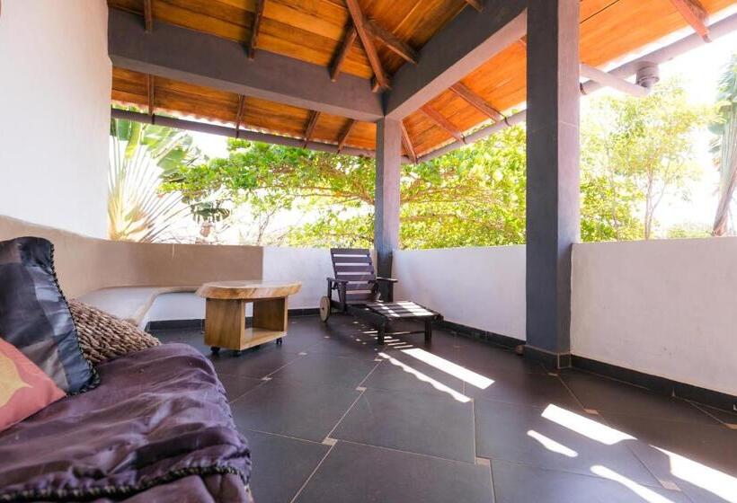 Quarto Estandar com Sacada, Punta Duarte Garden Inn