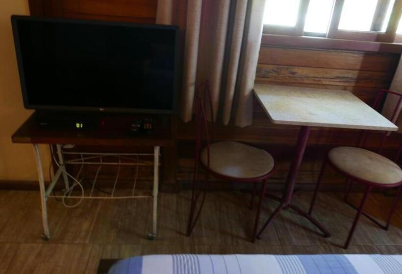 Бунгало Стандарт Вид на Сад, Pousada Camping Porto Grande