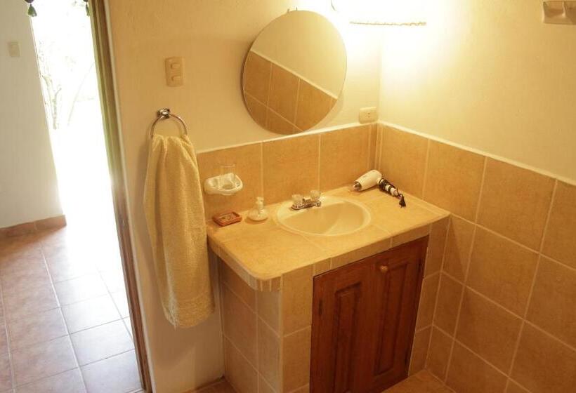 ویلای استاندارد با چشم‌انداز باغ, Andean Spirit Lodge