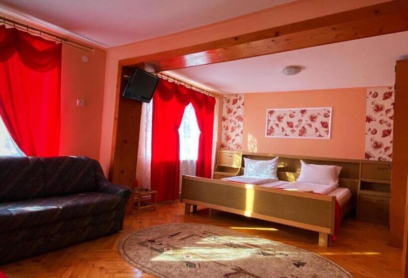 اتاق استاندارد چهار تخته, Casa Mary