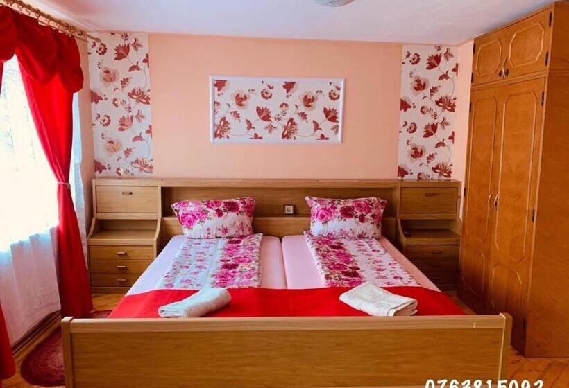 اتاق استاندارد چهار تخته, Casa Mary
