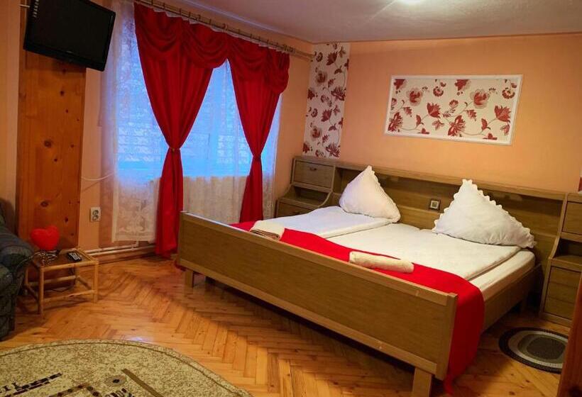 اتاق استاندارد چهار تخته, Casa Mary