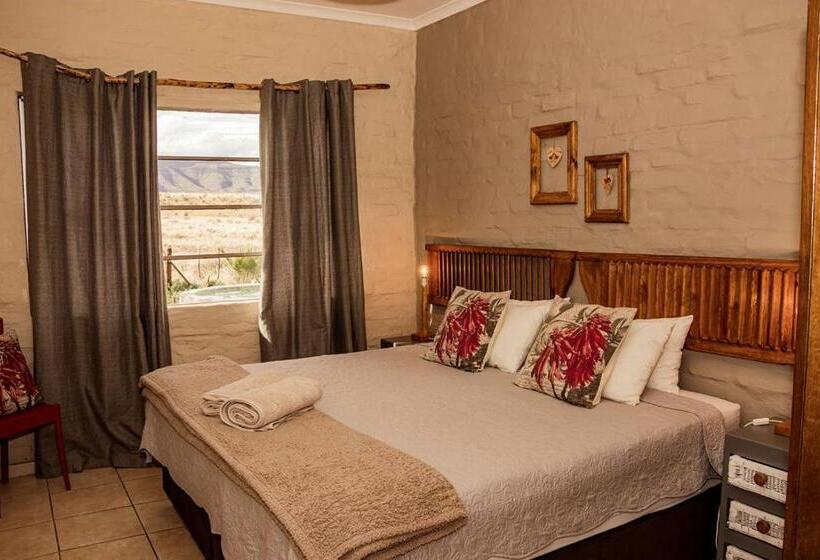 Дом 3 Спальни, Kalkfontein Guesthouse