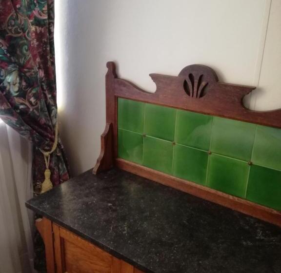 Семейный Номер, Dekat Self Catering