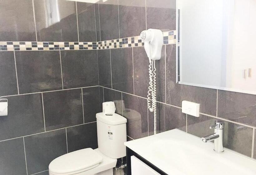 Семейный Номер, Motel St Arnaud