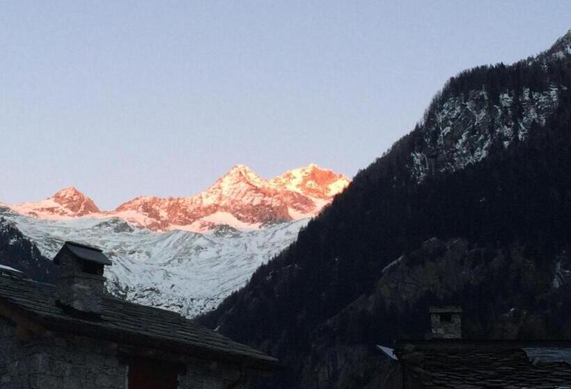 Семейный Номер, Rifugio Luna Nascente