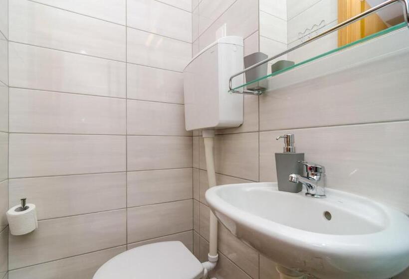 Standard Room with Balcony Side Sea View, Cina Apartments