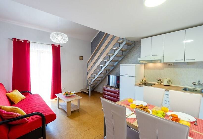 آپارتمان سوپریور 1 خوابه با چشم‌انداز دریا, Cina Apartments
