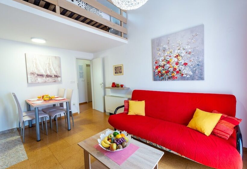 آپارتمان سوپریور 1 خوابه با چشم‌انداز دریا, Cina Apartments
