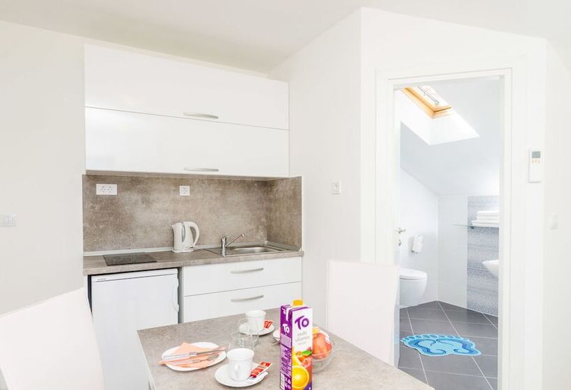 Superior Studio Sea View, Cina Apartments