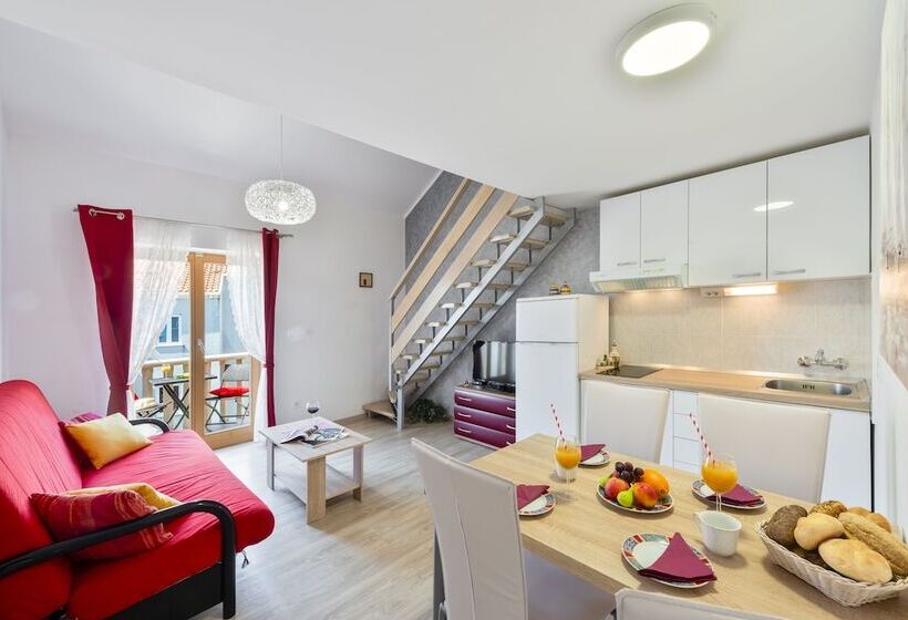 آپارتمان سوپریور 1 خوابه با چشم‌انداز دریا, Cina Apartments