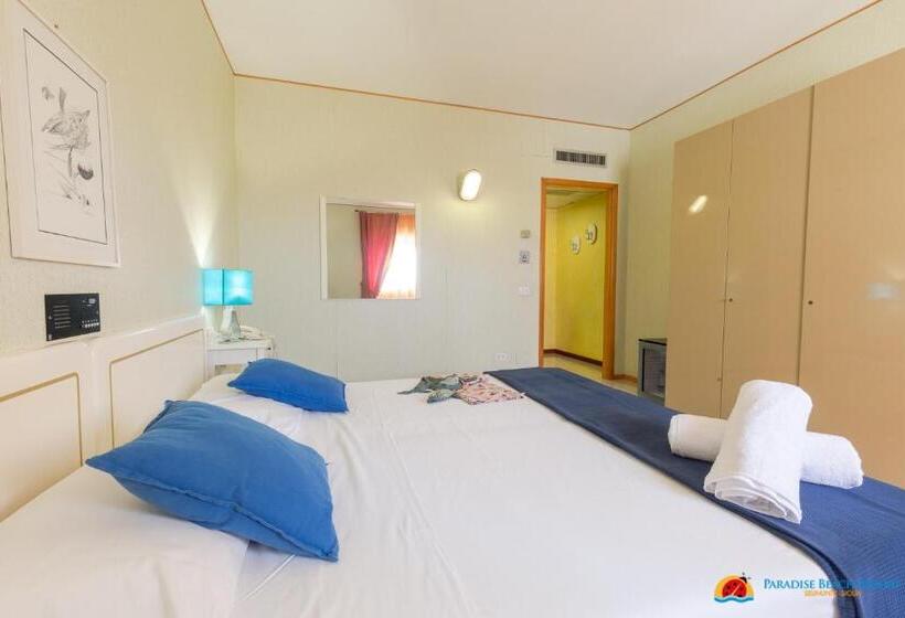 Трехместный Номер Классика, Paradise Beach Resort