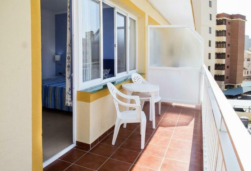 스탠다드 스튜디오, Apartamentos Ecuador Park