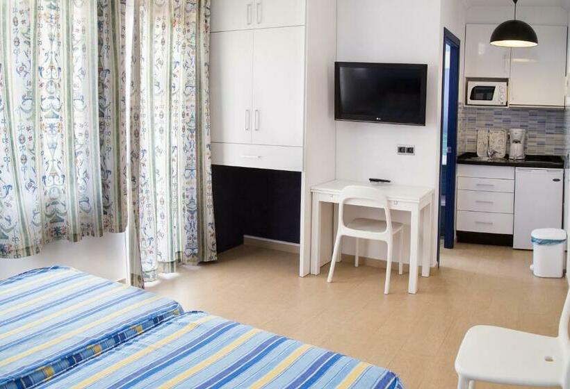 스탠다드 스튜디오, Apartamentos Ecuador Park