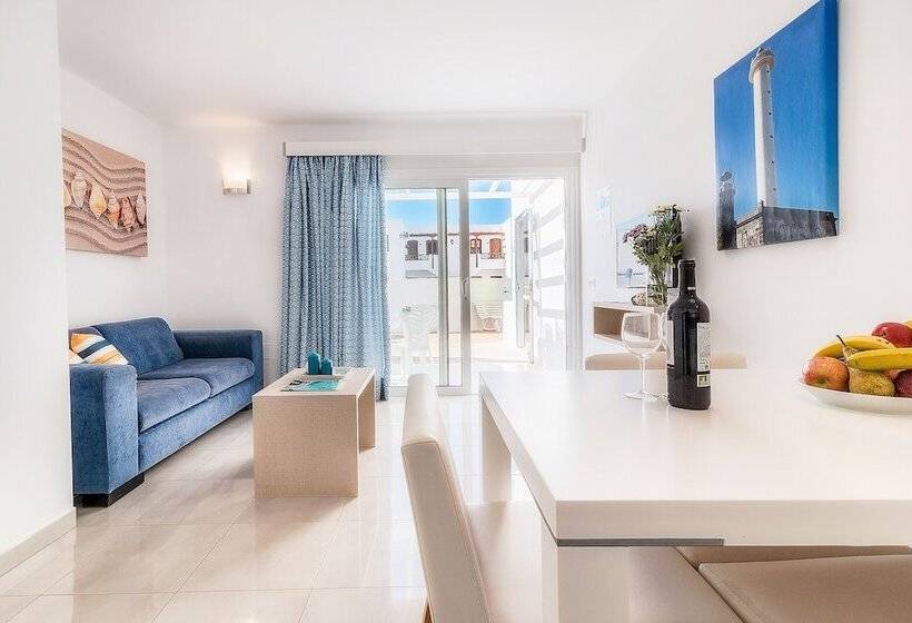 Апартаменты Superior 1 Спальня, Apartamentos Livvo Oasis