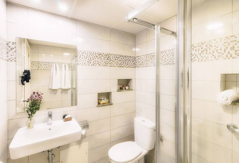 Апартаменты Superior 1 Спальня, Apartamentos Livvo Oasis