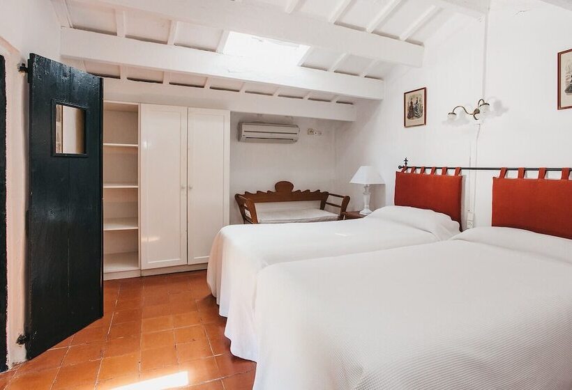 غرفة قياسية ثلاثية, Agroturismo Son Triay