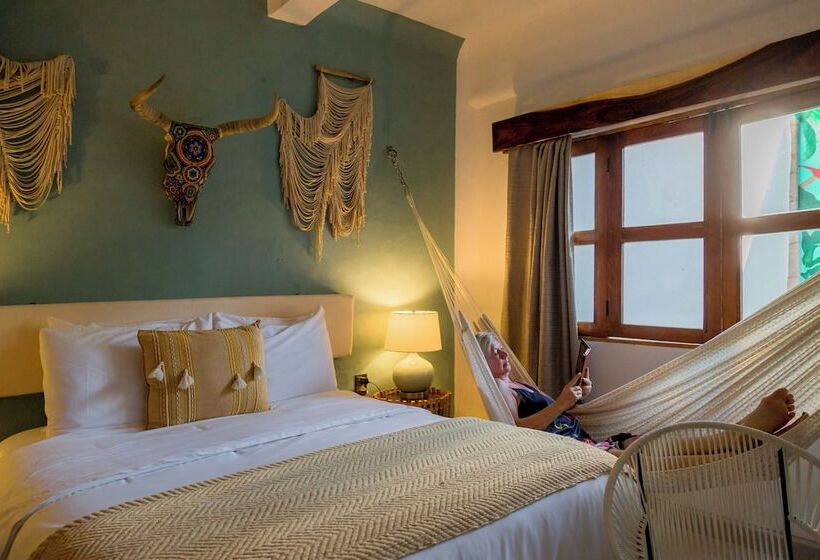 اتاق لوکس با بالکن, Amaca Puerto Vallarta  Adults Only