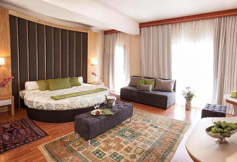 سوییت جونیور, La Piscine Art Hotel, Philian Hotels And Resorts