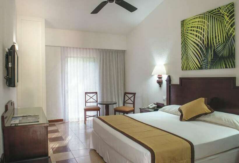Perhehuone, Riu Lupita - All Inclusive