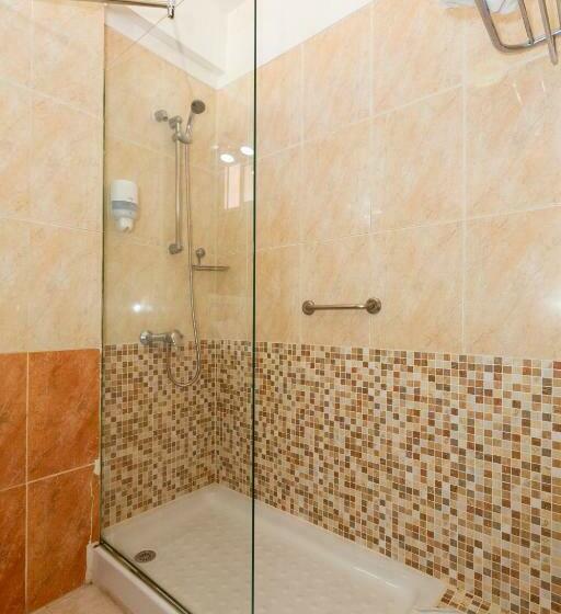Апартаменты 1 Спальня, Villa De Adeje Beach