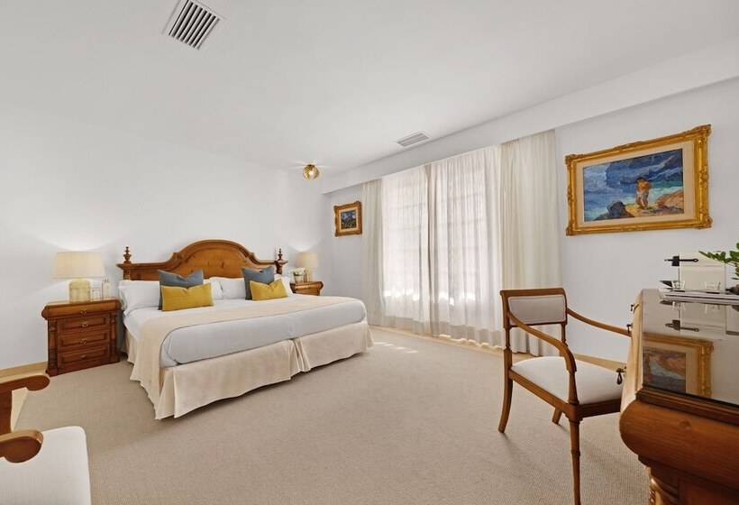 Люкс Вид на Бассейн, La Moraleja The Quiet Hotel   Adults Only