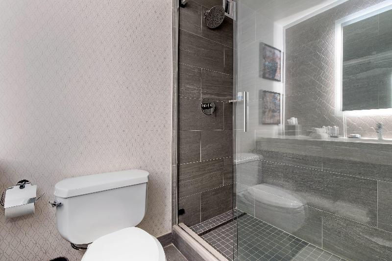 اتاق لوکس با تخت بزرگ, Omni Charlotte